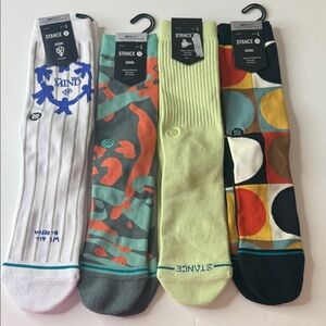 Stance Assortment of Crew Socks 4 Pairs. Size Large